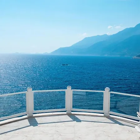 Alis Stunning Sea View With Infinity Pool Kaş