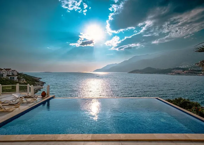 Alis Stunning Sea View With Infinity Pool Villa *