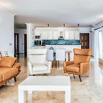 Alis Stunning Sea View With Infinity Pool Villa Kaş
